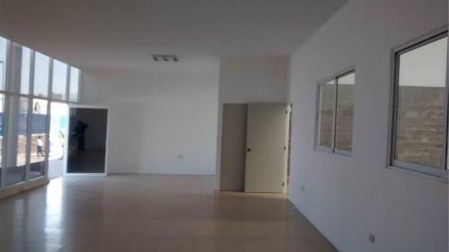 Renta de bodega industrial de 880 m2 en Ocoyoacac