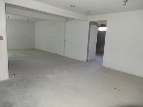 TERRENO CON EDIFICIO Y AMENIDADES