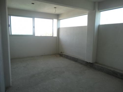 TERRENO CON EDIFICIO Y AMENIDADES